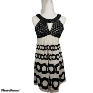 JAX Silk Cutout Mini Dress Sleeveless Black and White Womens Size 4